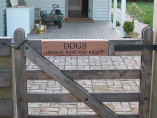 yard gate signs