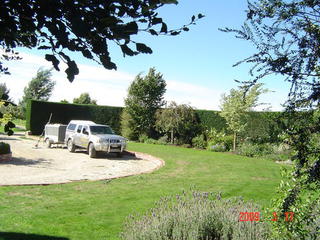 hedge trimming Canterbury